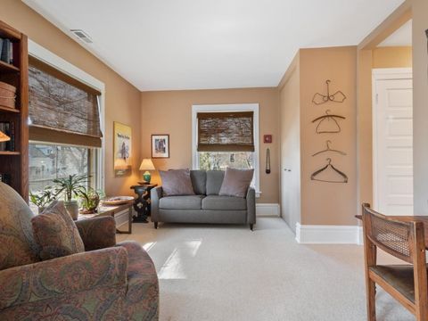 Tiny photo for 2622 Harrison Street, Evanston, IL 60201 (MLS # 12614938)