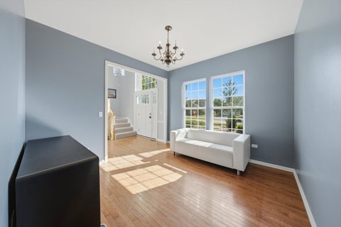 Tiny photo for 251 Clubhouse Street, Bolingbrook, IL 60490 (MLS # 12713276)