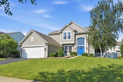 Photo of 251 Clubhouse Street, Bolingbrook, IL 60490 (MLS # 12713276)