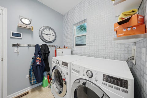 Tiny photo for 251 Clubhouse Street, Bolingbrook, IL 60490 (MLS # 12713276)