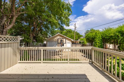 Tiny photo for 1329 Wisconsin Avenue, Berwyn, IL 60402 (MLS # 12452643)