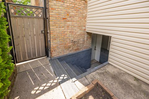 Tiny photo for 1329 Wisconsin Avenue, Berwyn, IL 60402 (MLS # 12452643)