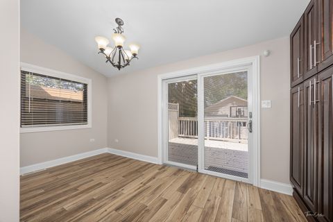 Tiny photo for 1329 Wisconsin Avenue, Berwyn, IL 60402 (MLS # 12452643)