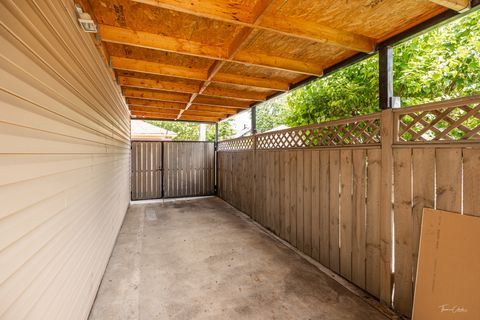 Tiny photo for 1329 Wisconsin Avenue, Berwyn, IL 60402 (MLS # 12452643)