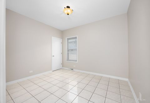 Tiny photo for 1329 Wisconsin Avenue, Berwyn, IL 60402 (MLS # 12452643)
