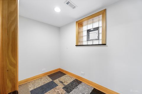 Tiny photo for 1329 Wisconsin Avenue, Berwyn, IL 60402 (MLS # 12452643)
