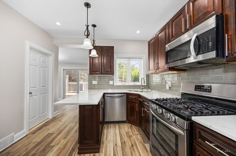 Tiny photo for 1329 Wisconsin Avenue, Berwyn, IL 60402 (MLS # 12452643)