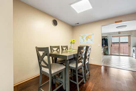 Tiny photo for 5729 N Cicero Avenue #3B, Chicago, IL 60646 (MLS # 12724548)