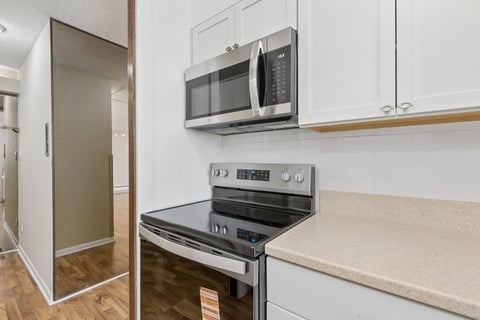 Tiny photo for 5401 S Hyde Park Boulevard #705, Chicago, IL 60615 (MLS # 12762617)