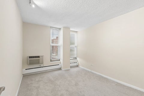 Tiny photo for 5401 S Hyde Park Boulevard #705, Chicago, IL 60615 (MLS # 12762617)