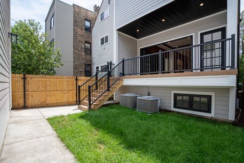 Tiny photo for 3456 N Claremont Avenue, Chicago, IL 60657 (MLS # 12532842)