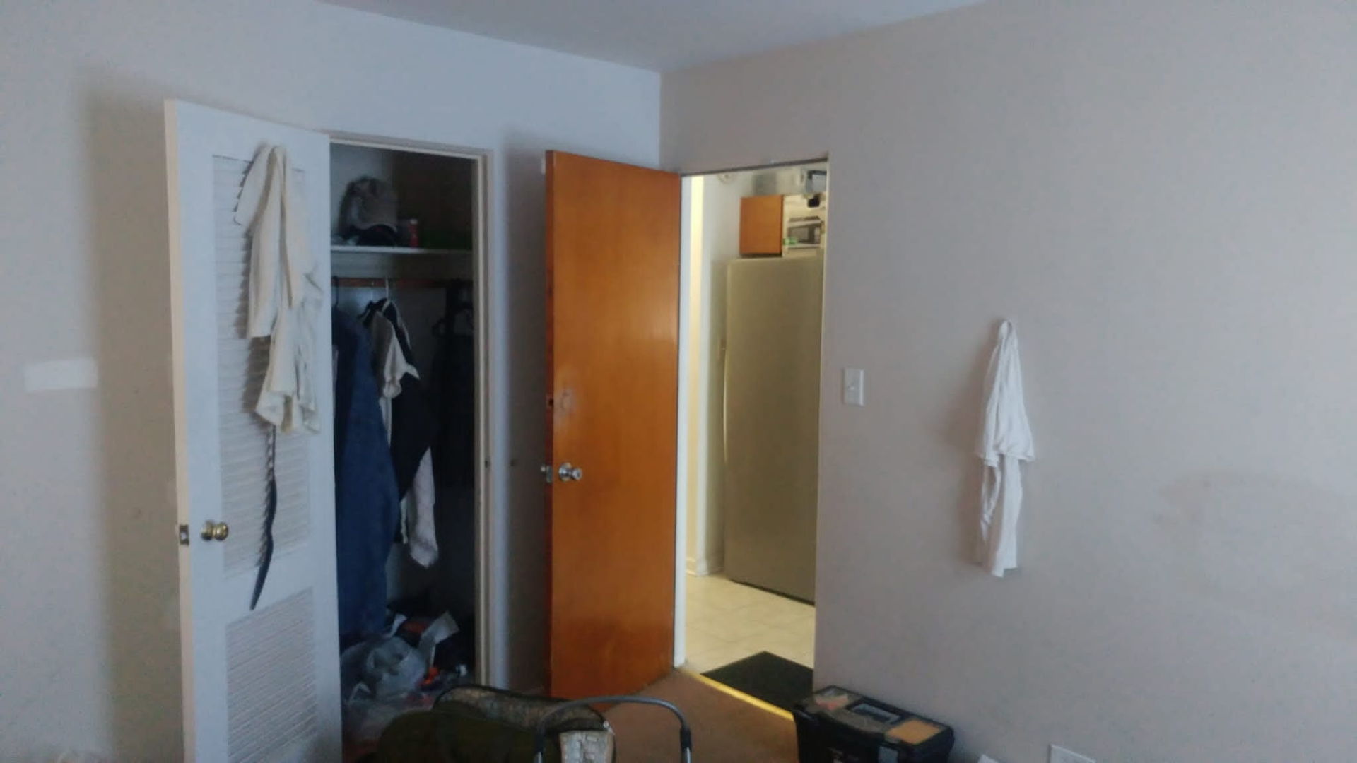 6104 N Oakley Avenue