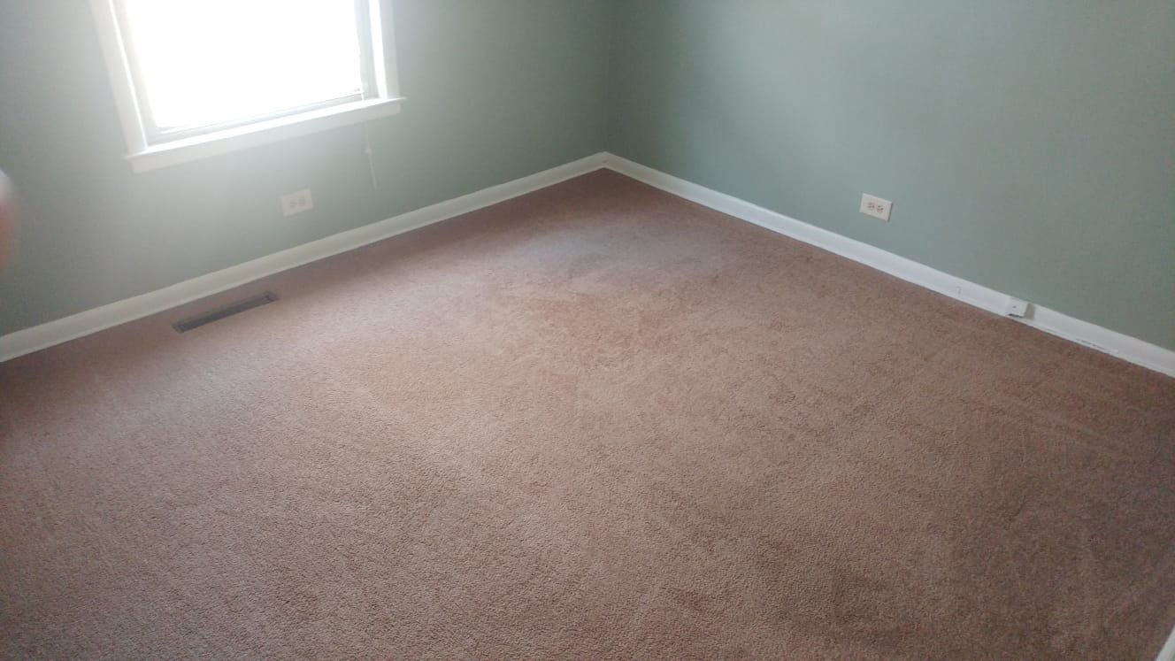 6104 N Oakley Avenue