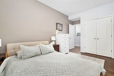 Tiny photo for 1927 W Belmont Avenue #3, Chicago, IL 60657 (MLS # 12586014)