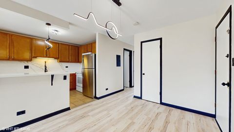 Tiny photo for 4220 Bonhill Drive #3E, Arlington Heights, IL 60004 (MLS # 12440594)