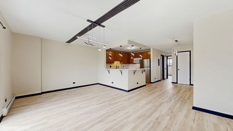 Tiny photo for 4220 Bonhill Drive #3E, Arlington Heights, IL 60004 (MLS # 12440594)