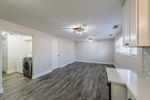 Tiny photo for 16039 Marian Drive, South Holland, IL 60473 (MLS # 12519094)