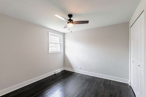 Tiny photo for 16039 Marian Drive, South Holland, IL 60473 (MLS # 12519094)