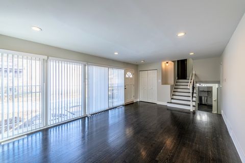 Tiny photo for 16039 Marian Drive, South Holland, IL 60473 (MLS # 12519094)