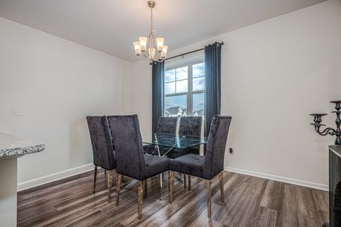 Tiny photo for 4167 Chelsea Manor Circle, Aurora, IL 60504 (MLS # 12610710)