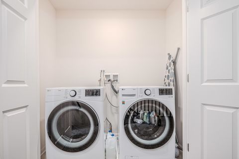 Tiny photo for 4167 Chelsea Manor Circle, Aurora, IL 60504 (MLS # 12610710)