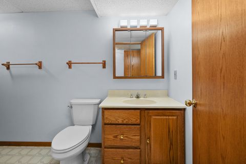 Tiny photo for 3028 Red Wing Court, Bettendorf, IA 52722 (MLS # 12607496)