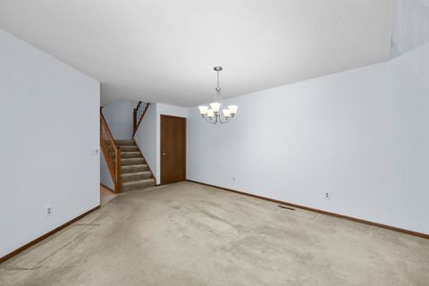 Tiny photo for 3028 Red Wing Court, Bettendorf, IA 52722 (MLS # 12607496)