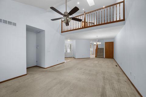 Tiny photo for 3028 Red Wing Court, Bettendorf, IA 52722 (MLS # 12607496)