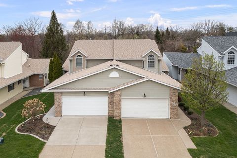 Tiny photo for 3028 Red Wing Court, Bettendorf, IA 52722 (MLS # 12607496)
