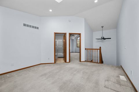 Tiny photo for 3028 Red Wing Court, Bettendorf, IA 52722 (MLS # 12607496)