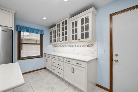 Tiny photo for 3028 Red Wing Court, Bettendorf, IA 52722 (MLS # 12607496)