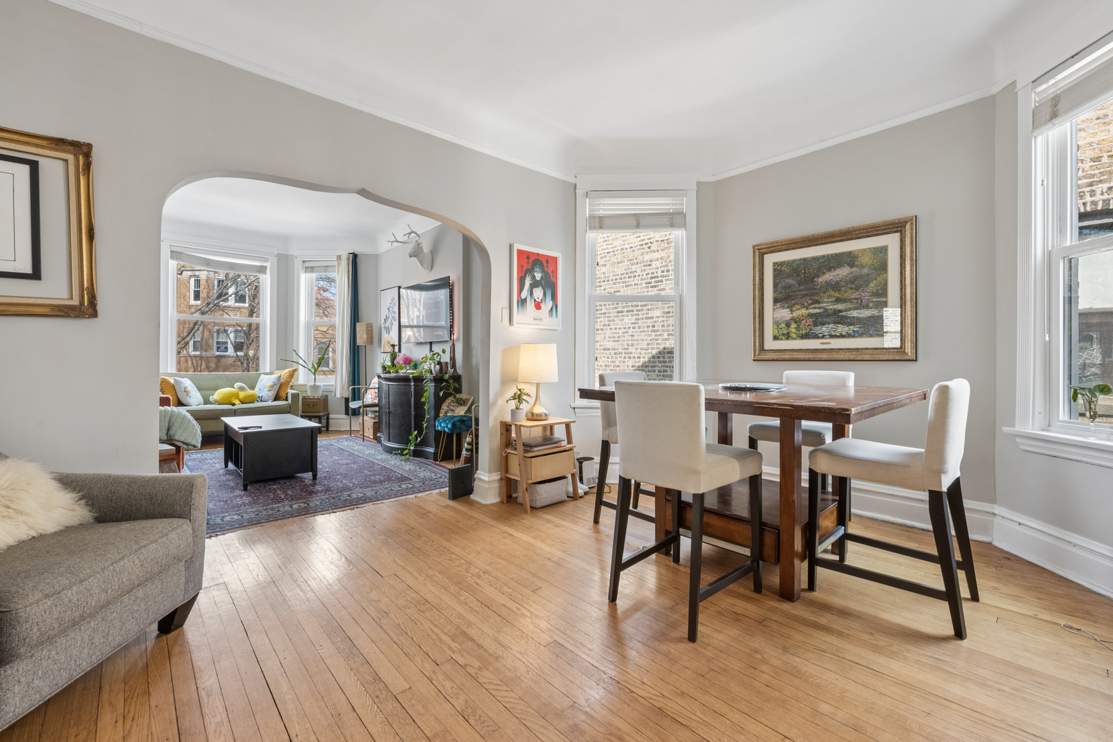 1427 W Winona Street