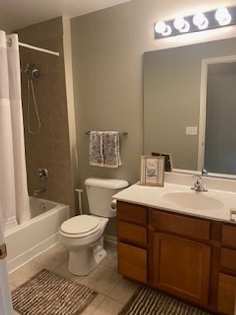Tiny photo for 440 W Mahogany Court #312, Palatine, IL 60067 (MLS # 12495033)
