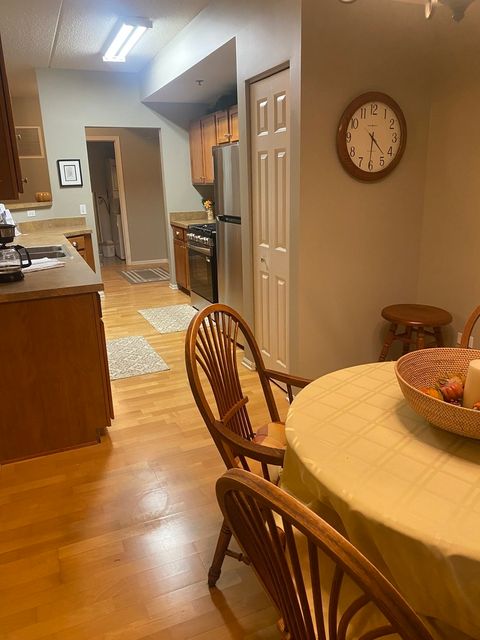 Tiny photo for 440 W Mahogany Court #312, Palatine, IL 60067 (MLS # 12495033)