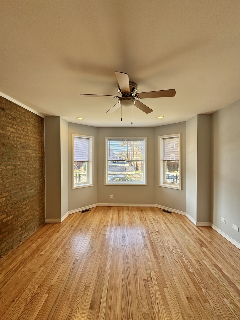 1263 N Springfield Avenue 1