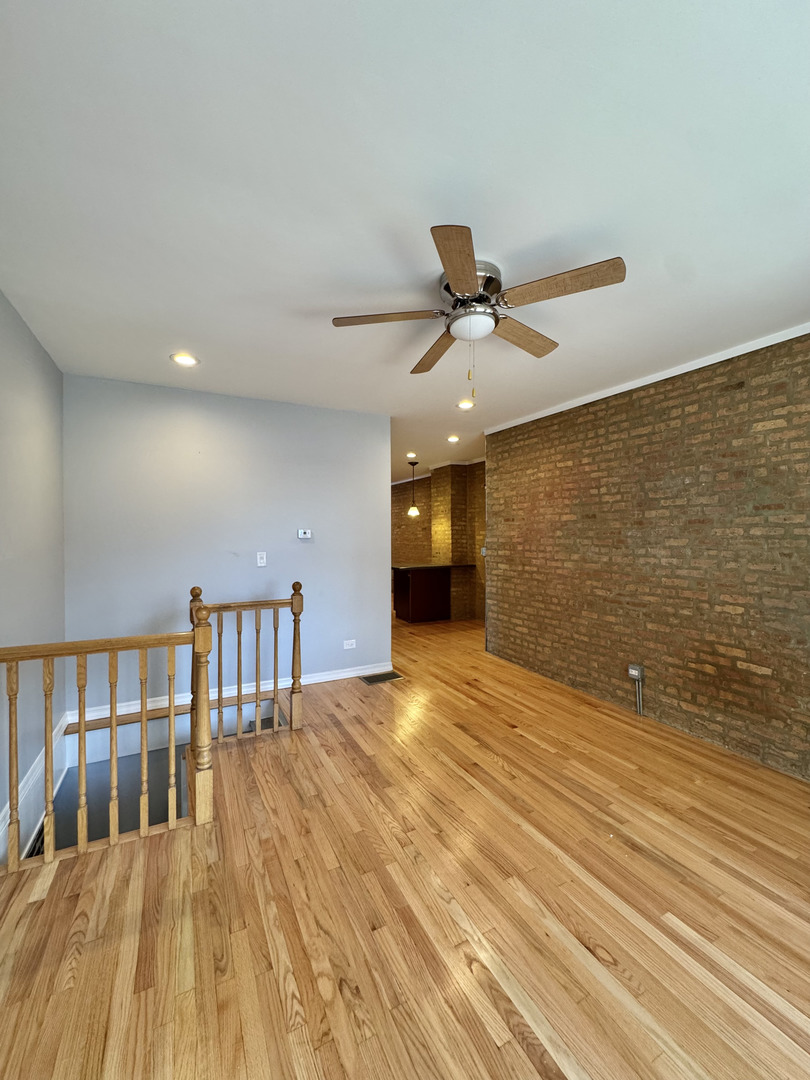 1263 N Springfield Avenue 1