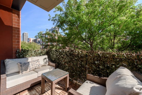 Tiny photo for 1414 N Wells Street #406, Chicago, IL 60610 (MLS # 12783945)