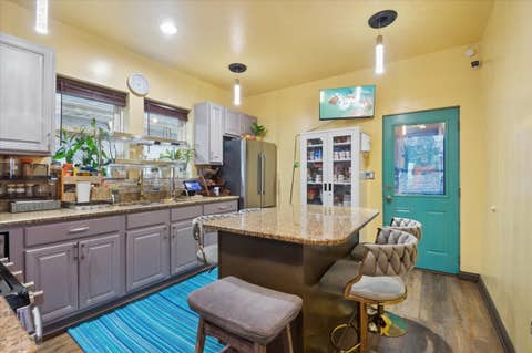 Tiny photo for 1444 Gunderson Avenue, Berwyn, IL 60402 (MLS # 12740386)