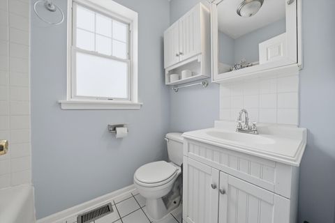 Tiny photo for 2504 W Balmoral Avenue #1D, Chicago, IL 60625 (MLS # 12559797)