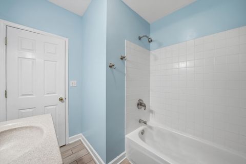 Tiny photo for 2504 W Balmoral Avenue #1D, Chicago, IL 60625 (MLS # 12559797)