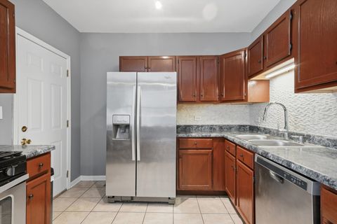 Tiny photo for 2504 W Balmoral Avenue #1D, Chicago, IL 60625 (MLS # 12559797)