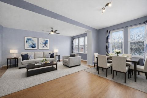 Tiny photo for 2504 W Balmoral Avenue #1D, Chicago, IL 60625 (MLS # 12559797)