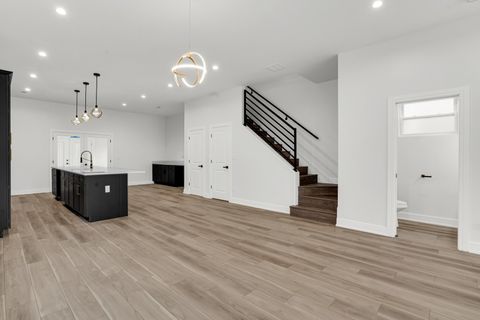 Tiny photo for 843 N Lorel Avenue, Chicago, IL 60651 (MLS # 12510013)