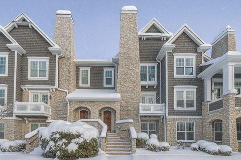 86 W KENNEDY Lane Hinsdale IL 60521