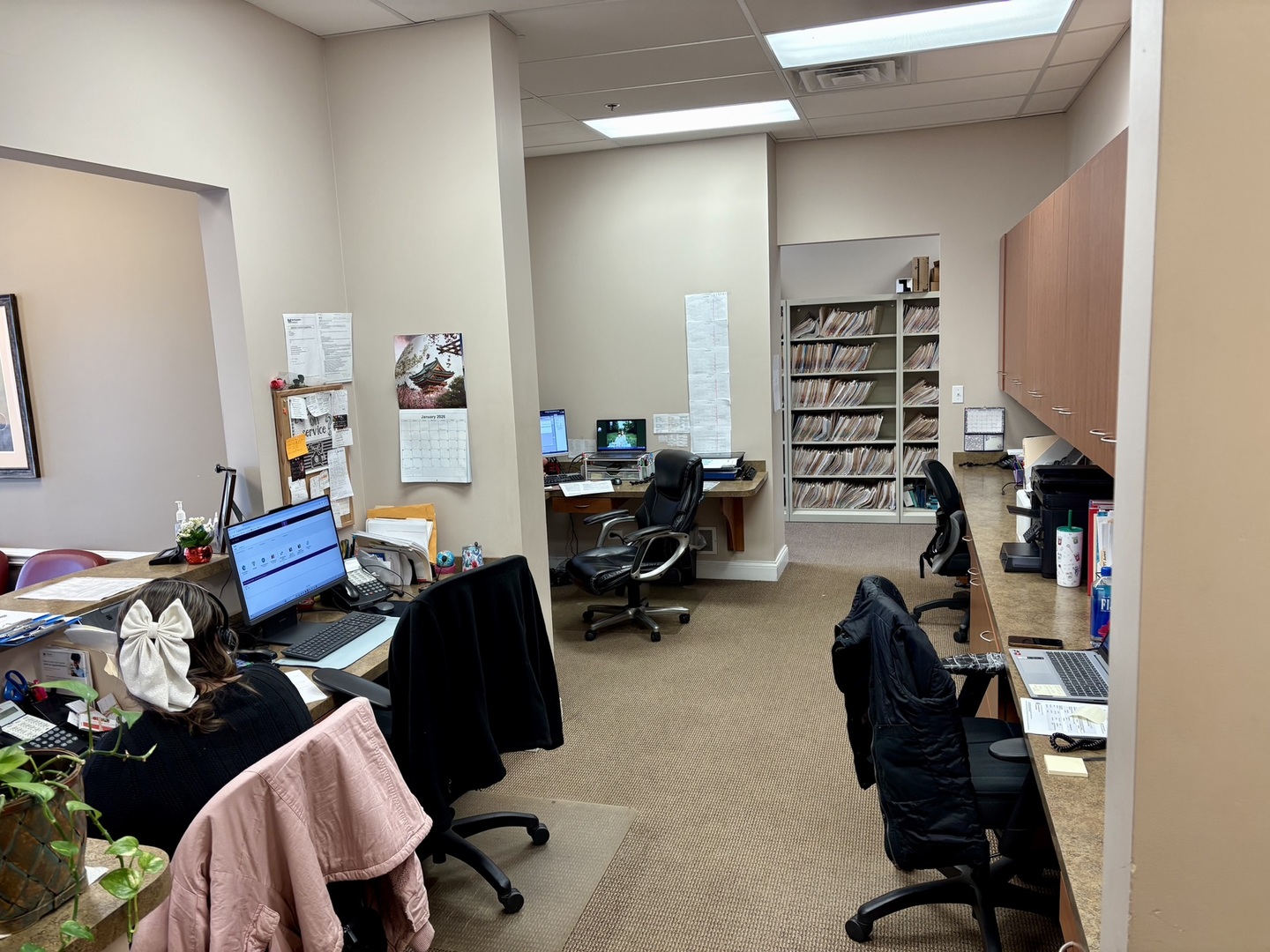 1272 American Way 1272-76