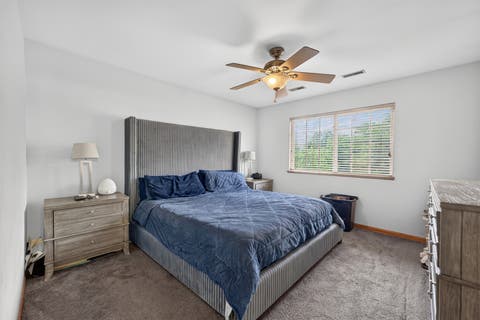 Tiny photo for 949 Tanager Court, Glen Ellyn, IL 60137 (MLS # 12697945)