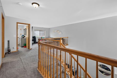 Tiny photo for 949 Tanager Court, Glen Ellyn, IL 60137 (MLS # 12697945)