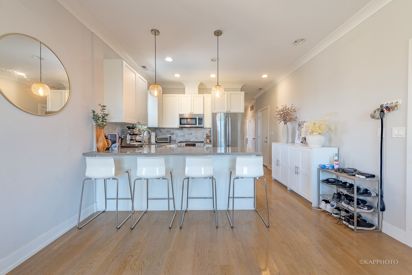 457 N Aberdeen Street 4N