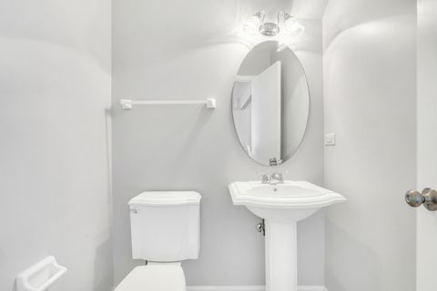 Tiny photo for 39616 N Warren Lane, Beach Park, IL 60083 (MLS # 12479693)