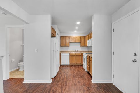 Tiny photo for 39616 N Warren Lane, Beach Park, IL 60083 (MLS # 12479693)